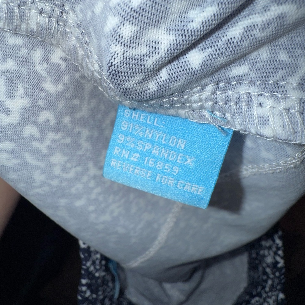 J. Mclaughlin Medium - image 5